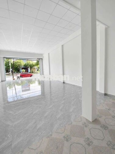 Cho thuê nhà mặt tiền Nguyễn Lương Bằng, gần KCN Hòa Khánh 
