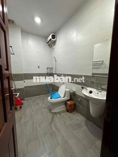Cho thuê nhà 3 tầng kiệt ôtto đồng kè liên chiều gần chợ hoà khánh