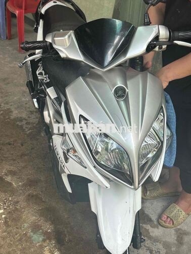 Yamaha Novolx Trắng