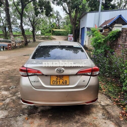 Toyota Vios E MT 2020 Nâu vàng 22 vạn km