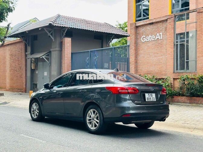 Ford Focus 2017 Xám 110.000 km Tự động