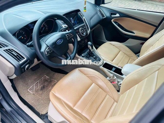 Ford Focus 2017 Xám 110.000 km Tự động