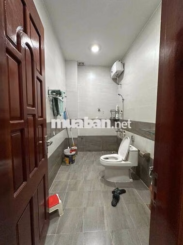 Cho thuê nhà 3 tầng kiệt ôtto đồng kè liên chiều gần chợ hoà khánh