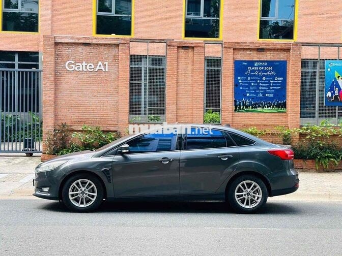 Ford Focus 2017 Xám 110.000 km Tự động