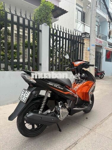 Honda Air Blade 2013 Cam đen