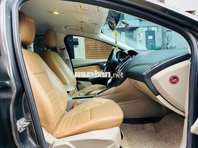 Ford Focus 2017 Xám 110.000 km Tự động