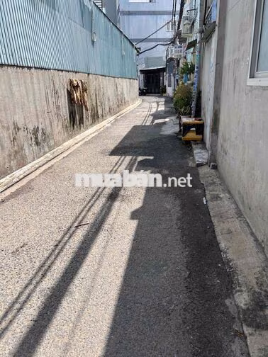 GÓC 2 MT HẺM, 2 TẦNG FULL NỘi THẤT Ở NGAY, 27m2 (3*9), HXH, 2,6Tỷ (BL)