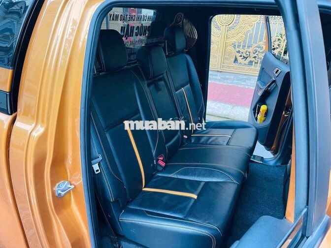 Ford Ranger Wildtrak 4x4 2025 Vàng đồng 19.800 KM