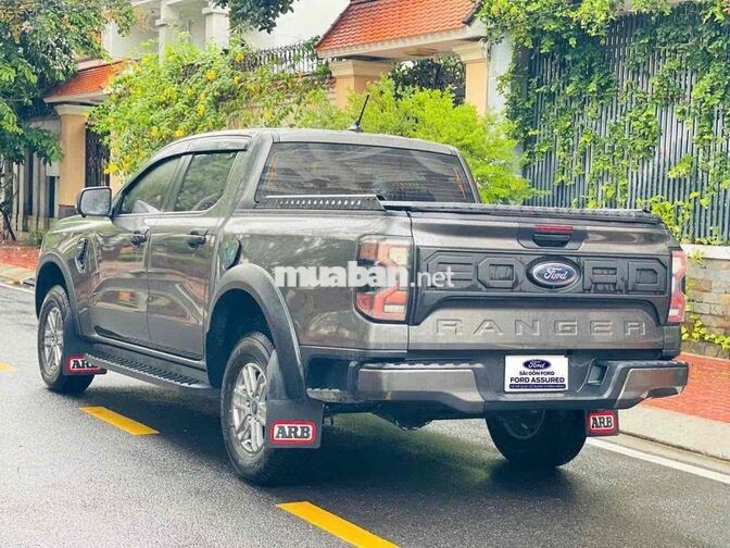 Ford Ranger XLS AT 4X2 2023 Xám Tự động