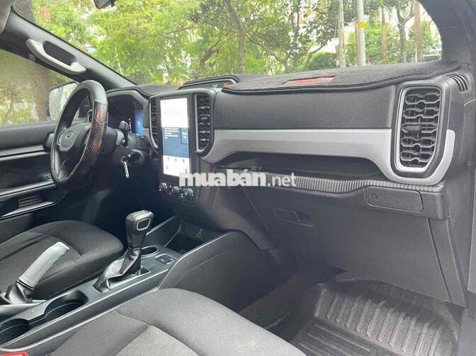 Ford Ranger XLS AT 4X2 2023 Xám Tự động