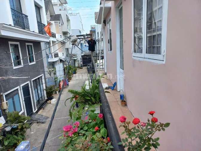 Cho thuê phòng trọ giá rẻ khu dân cư Lý Phục Man, gần chợ, trường học
