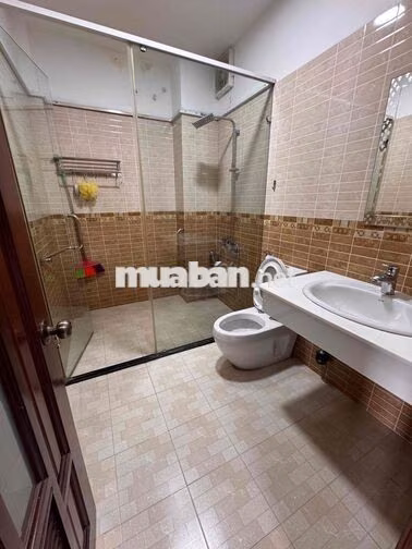CHO THUÊ NHÀ BÌNH LỢI 6x24M, 6PN, 7WC, NỘI THẤT CƠ BẢN – 45TR