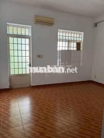 NHÀ ĐẸP KDC HỒNG LONG – 4PN – 5x22M – Ô TÔ TRÁNH NHAU – 22TR/THÁNG!