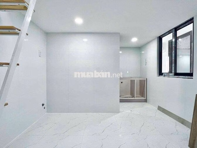 Duplex mới gần UEH cơ sở N, VHU, STU