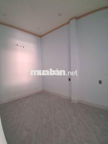 bán nhà mặt tiền chợ phường dĩ an