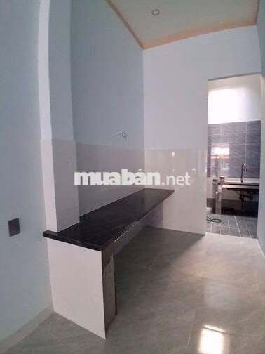 bán nhà mặt tiền chợ phường dĩ an