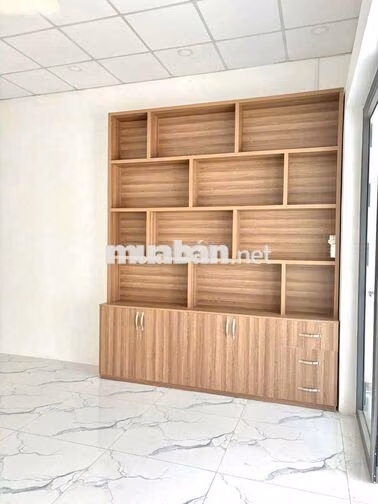 Cho Thuê Nhà 5x22m 2PN 2WC Mặt Tiền Đường Số Lâm Văn Bền