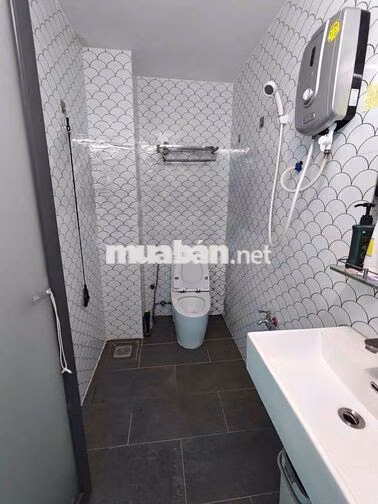CHO THUÊ STUDIO CỬA SỔ TRỜI ĐẦY ĐỦ NỘI THẤT MÁY GIẶT RIÊNG GẦN VHU.