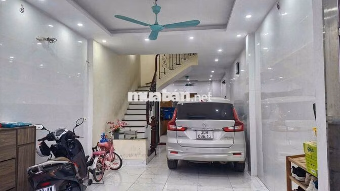 CHO THUÊ NHÀ NGUYÊN CĂN LIỀN KỀ KIẾN HƯNG, HÀ ĐÔNG – FULL NỘI THẤT