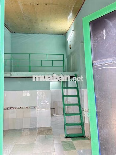 Nhàtrọ  riêng biệt ko chung chủ điện nhà nước .