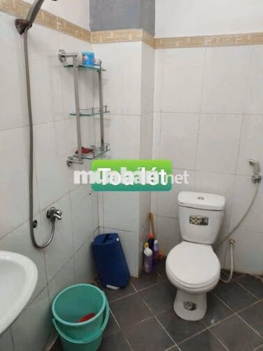 Nhà Thuê 4-12 Lầu Suốt 2 pn. Giá 4 tr Đường vĩnh lộc b Gần công An xã