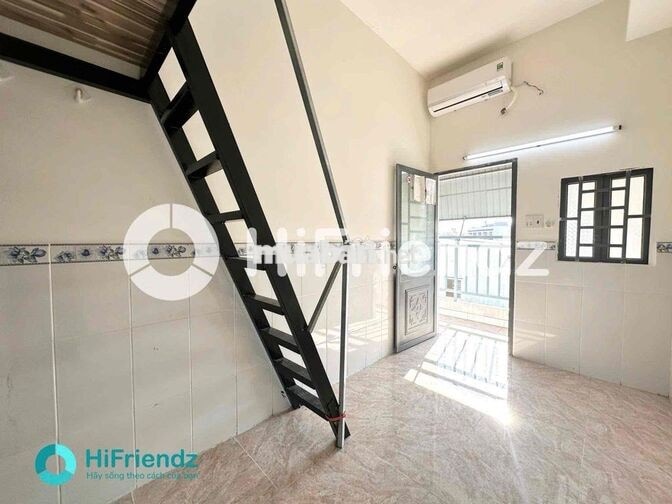 CHO THUÊ PHÒNG TRỌ GÁC CAO CÓ BANCOL THOÁNG GẦN ĐH VĂN HIẾN , ĐẦM SEN