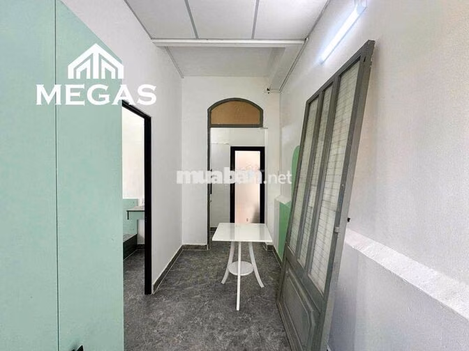Căn hộ 2PN NEW 100% Full nội thất khu vực: Văn Hiến - Công Thương.