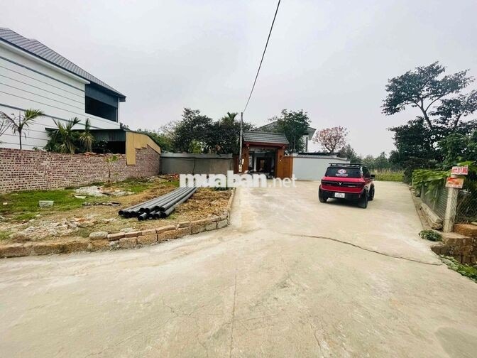 Bà c gái cần thanh khoản gấp lô góc 120m  Bình Yên cho con đi du học