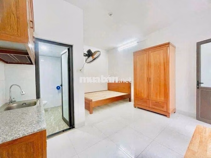 Ngõ 162 Chùa láng và ngõ 1008 Láng (ngoại thương - giao- giao thông)