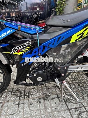 Suzuki Satria F150 Xanh Đen