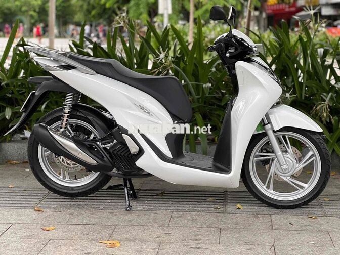 Honda SH 125i ABS 2025 Trắng bạc đen 3.000km