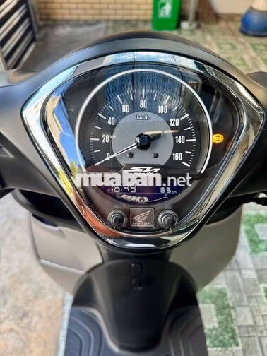Honda SH Mode ABS 2026 Xám Đặc Biệt 65 km