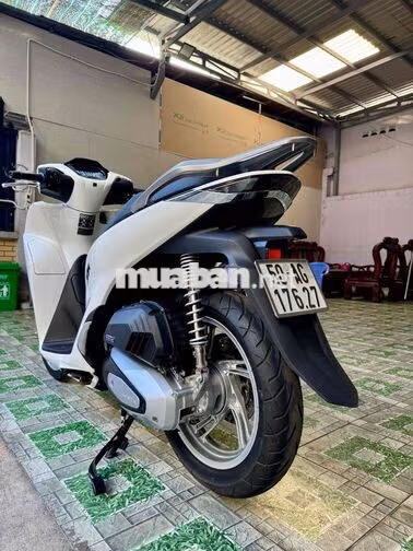 Honda SH 160i CBS 2026 Trắng 495 km
