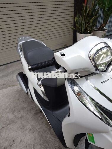 Honda SH Mode 2024 Trắng 3100 km