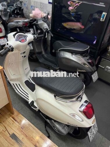 Piaggio Vespa Sprint iGet ABS 125cc Trắng 2023
