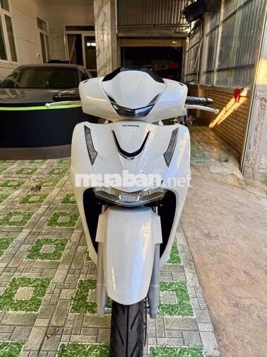 Honda SH 160i CBS 2026 Trắng 495 km