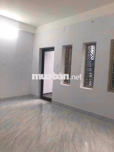 Nhà MT đường nội bộ khu Tên Lửa 6x21,3 Lầu