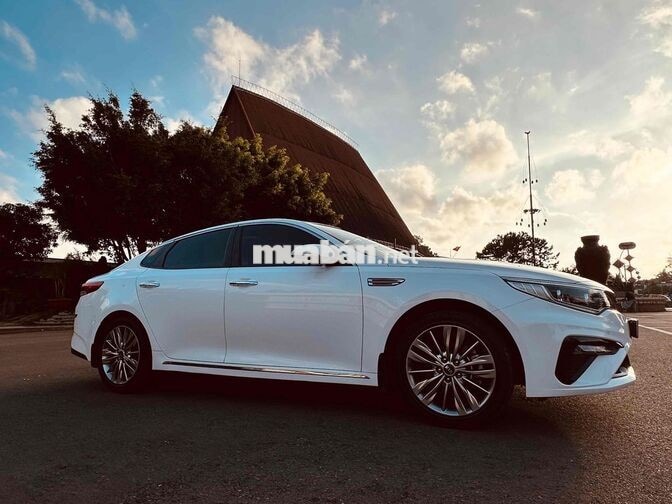 Kia Optima Luxury 2.0 2020 Trắng 73.000km