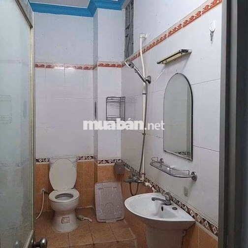 Nhà gần coopmart khu Tên Lửa 4.5x20,3.5 tấm,4 phòng