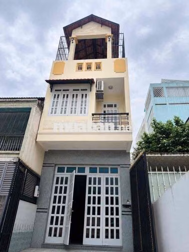 Chính chủ bán nhà mặt tiền hẻm Chợ Phường 25 cách Ung Văn Khiêm 50m