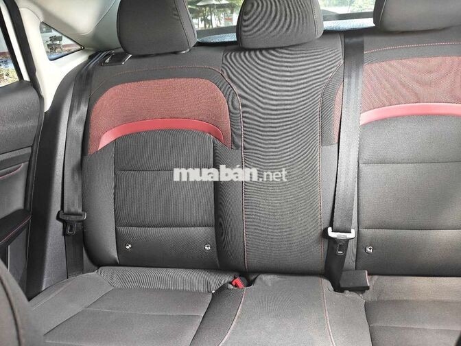 MG MG5 STD 2022 Trắng 17000 km