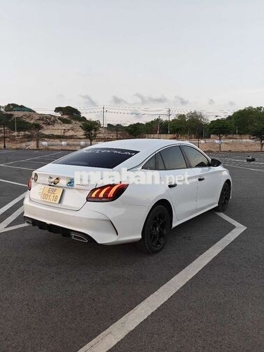 MG MG5 STD 2022 Trắng 17000 km