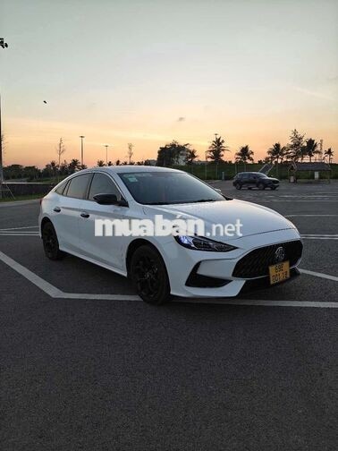 MG MG5 STD 2022 Trắng 17000 km