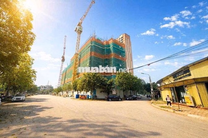 bán hoà vốn căn 57m (xuát ưu đãi) toà Phenika Hà Lạc giá rẻ quá!