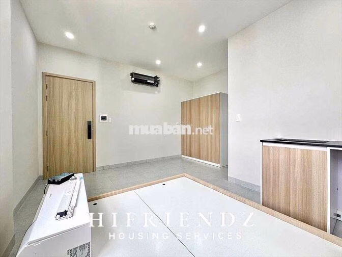Studio ban công 1PN siêu thoáng, máy giặt riêng, full nội thất gần