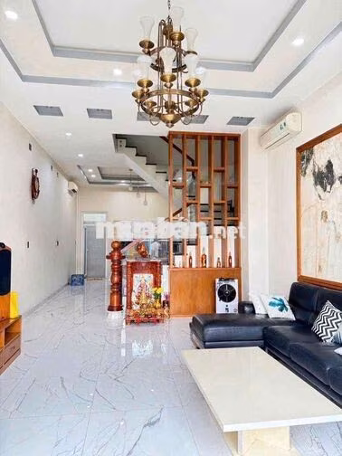 NHÀ 3 TẦNG - 3PN 4WC, HẺM OTO, GẦN BÊN VẠN PHÚC CITY, HIỆP BÌNH PHƯỚC