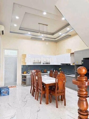 NHÀ 3 TẦNG - 3PN 4WC, HẺM OTO, GẦN BÊN VẠN PHÚC CITY, HIỆP BÌNH PHƯỚC