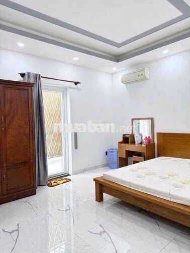 NHÀ 3 TẦNG - 3PN 4WC, HẺM OTO, GẦN BÊN VẠN PHÚC CITY, HIỆP BÌNH PHƯỚC