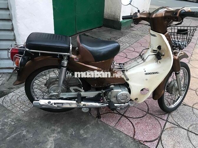 Honda Cub Nâu, Trắng Số sàn