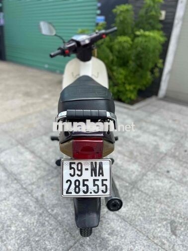 Detech Super Dream 50cc Trắng, Tím
